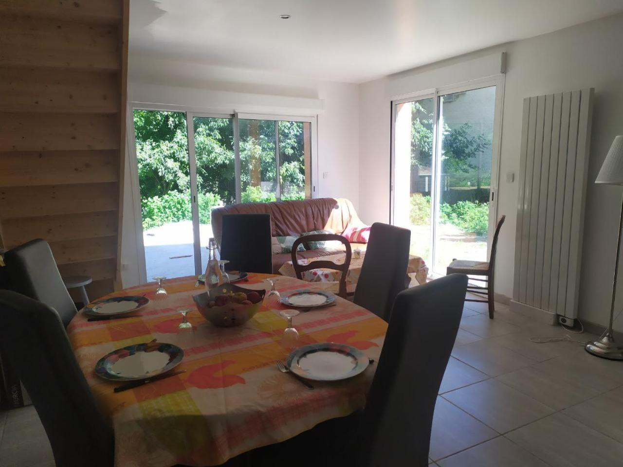 Villa Duplex Avec Jardin Et Grande Terrasse 8-10 Personnes Campagnan Exterior foto